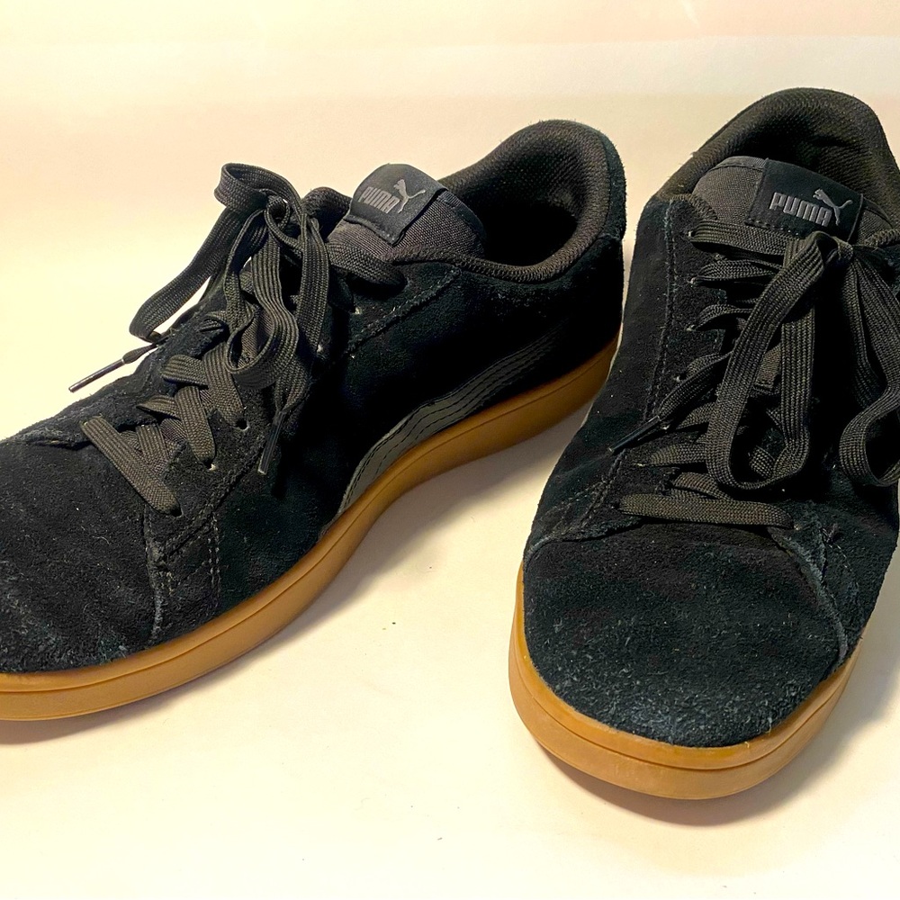 PUMA Black Suede Gum Sole LN Mens 11.5